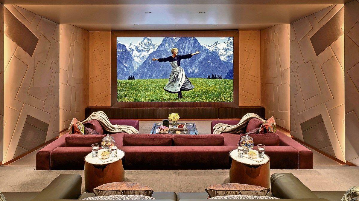 Private Cinema